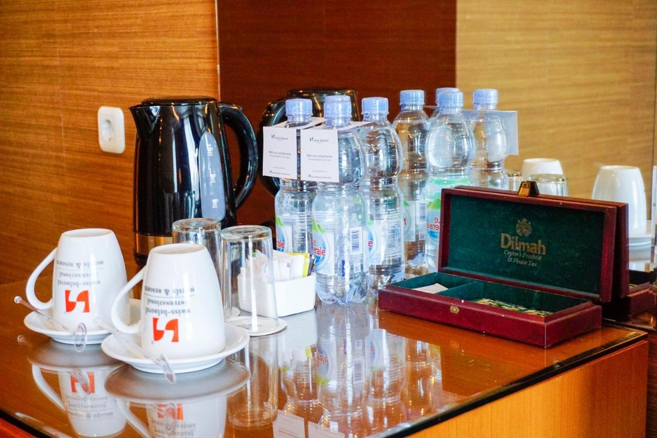 Swiss-Belhotel Kendari Exteriör bild