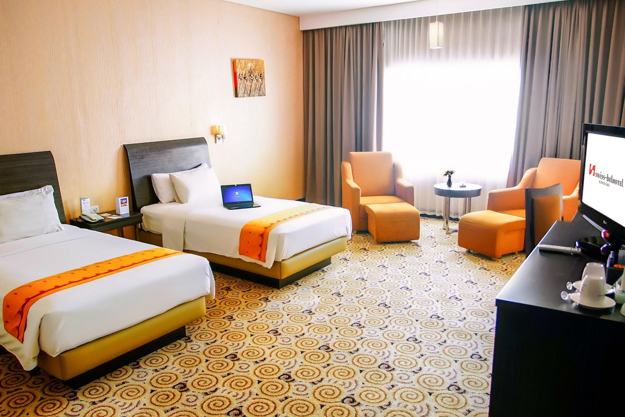 Swiss-Belhotel Kendari Exteriör bild
