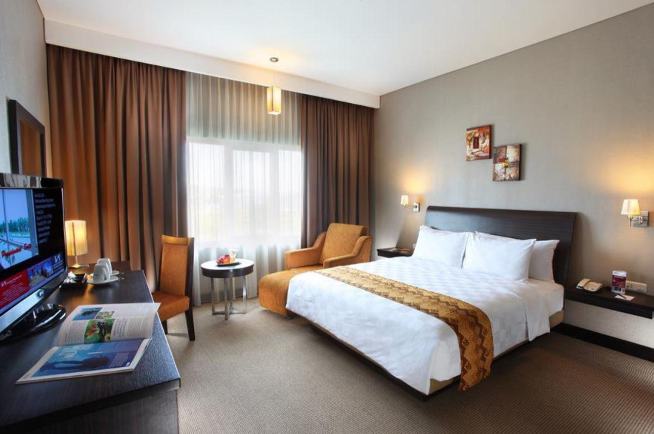 Swiss-Belhotel Kendari Exteriör bild
